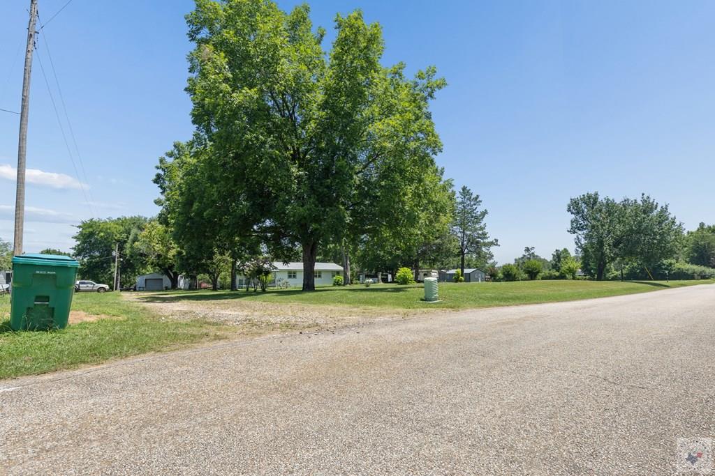 180 County Road 4255, DeKalb