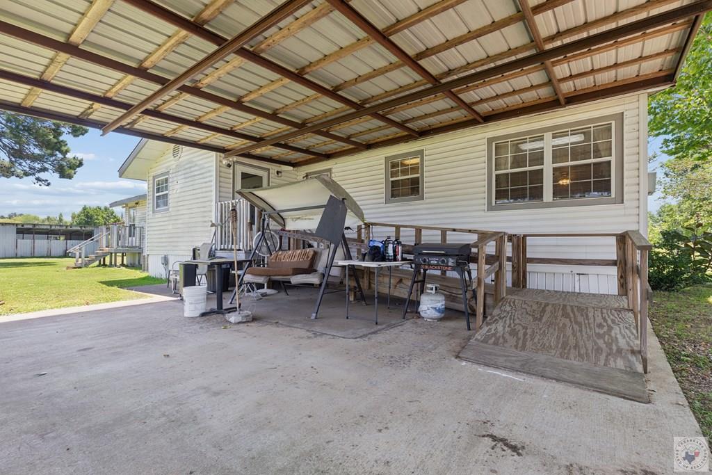 180 County Road 4255, DeKalb