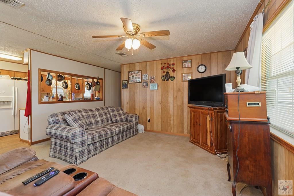 180 County Road 4255, DeKalb
