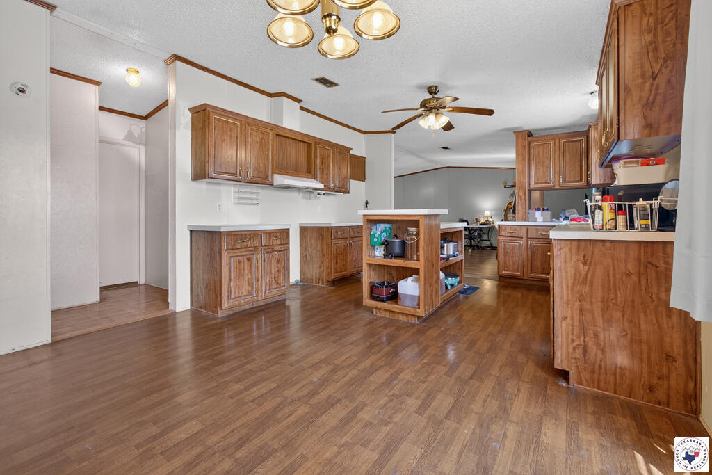 350 County Road 3102
