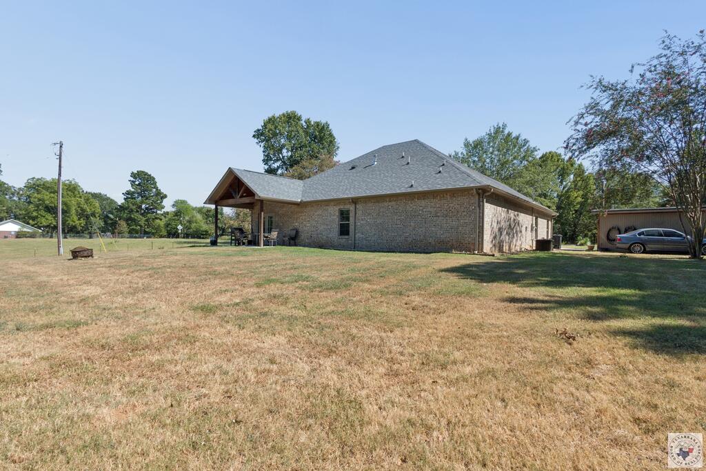 1100 N FM 992, DeKalb