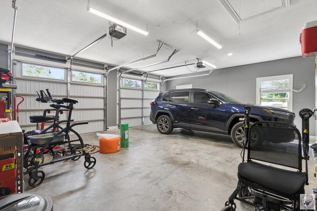1100 N FM 992, DeKalb