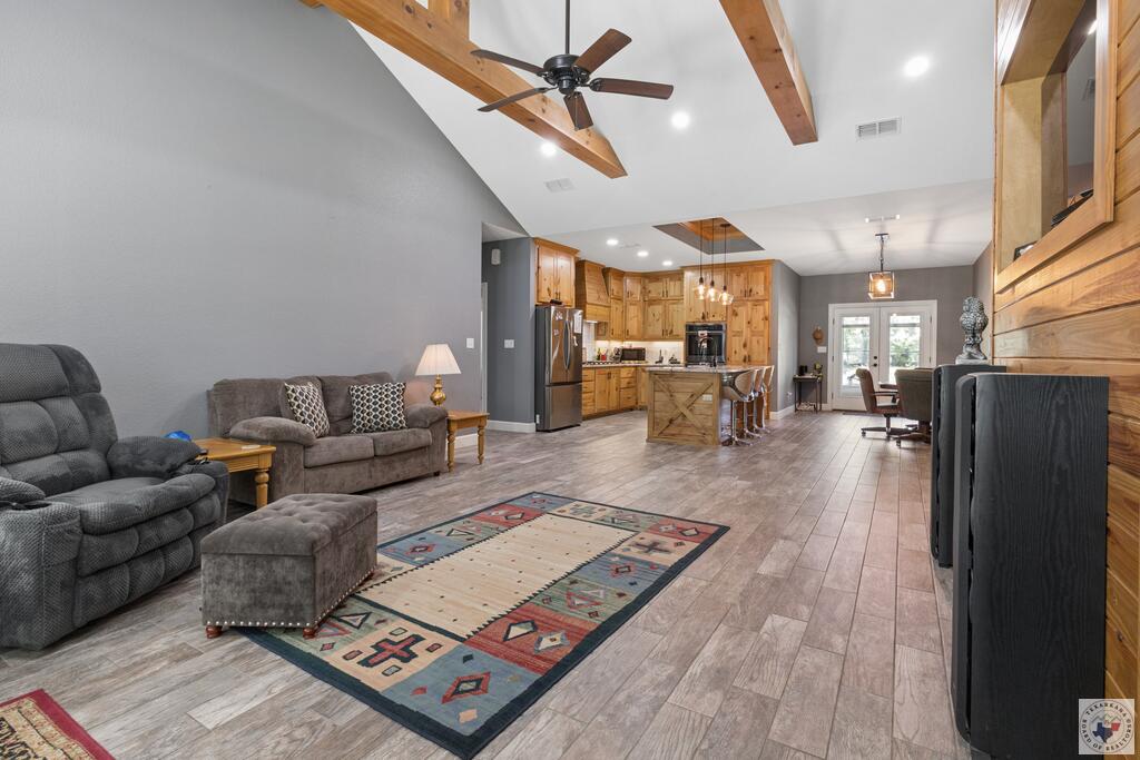 1100 N FM 992, DeKalb