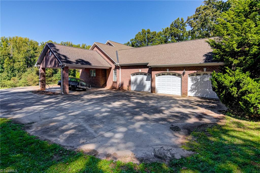 202 Jaguar Way