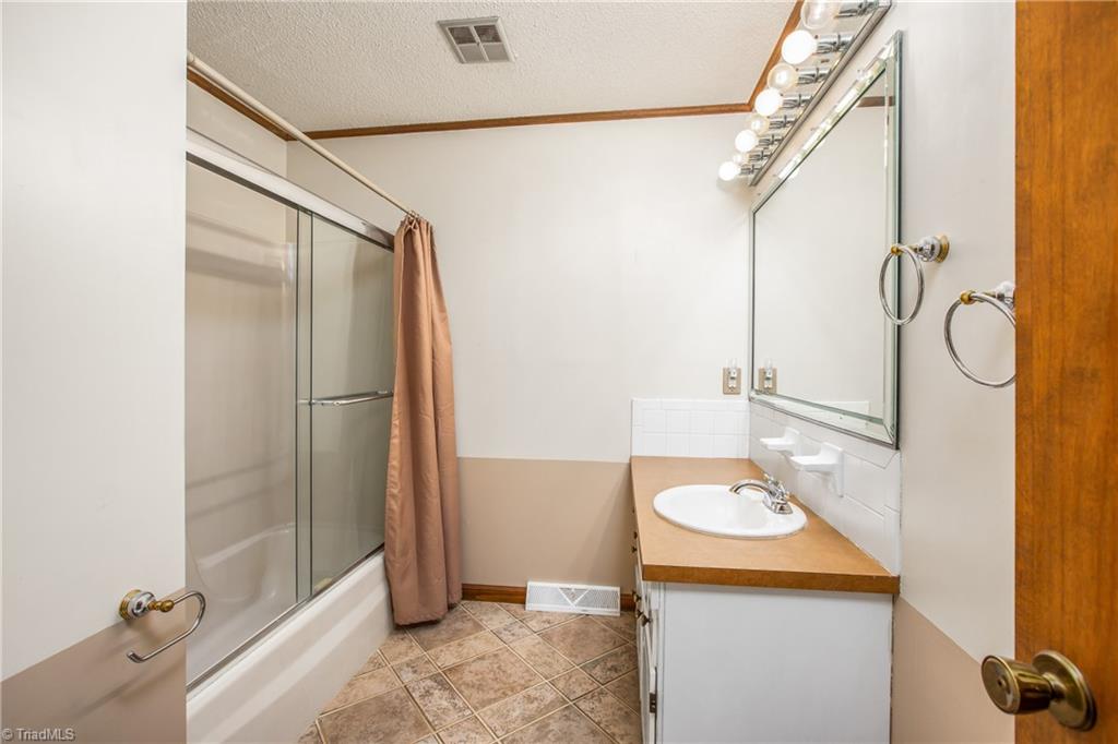205 Brookview Drive