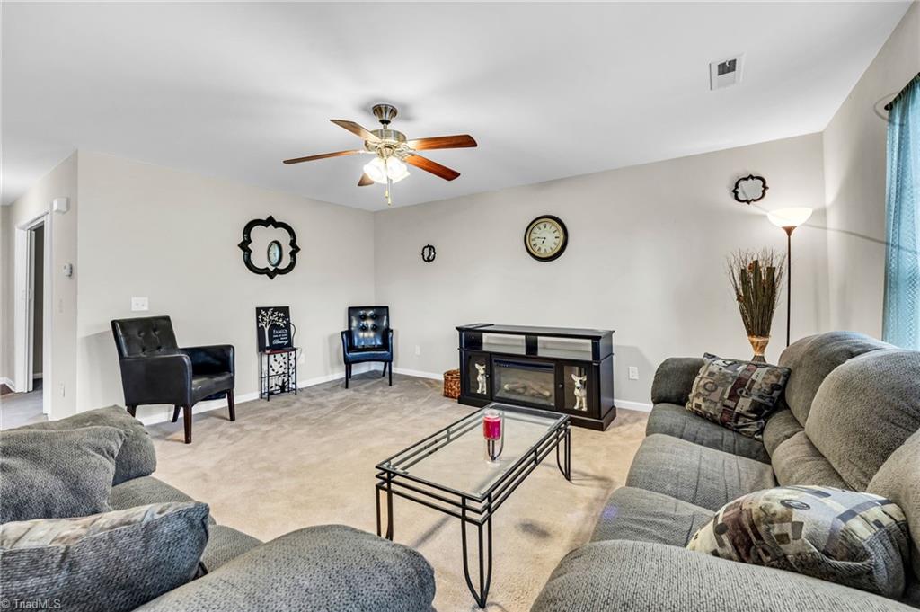 4073 Eastside Court