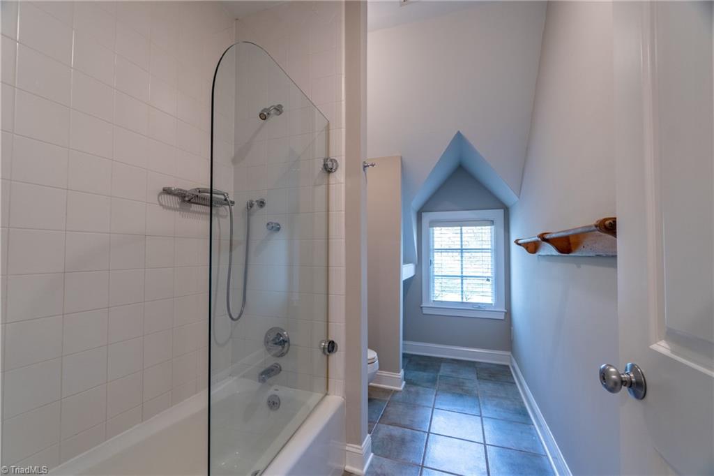 230 Belleforde Court