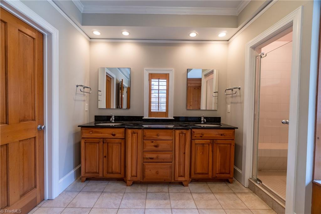 230 Belleforde Court