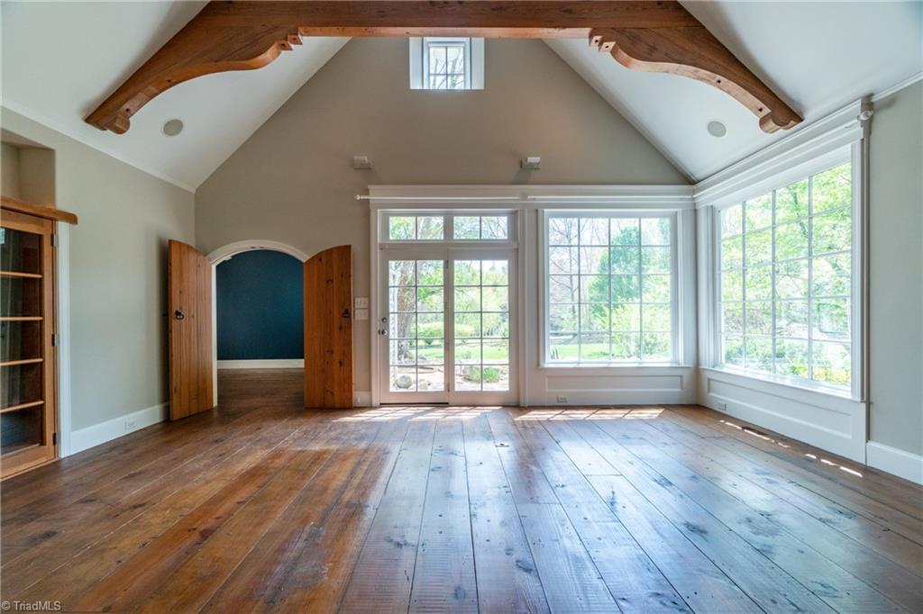 230 Belleforde Court