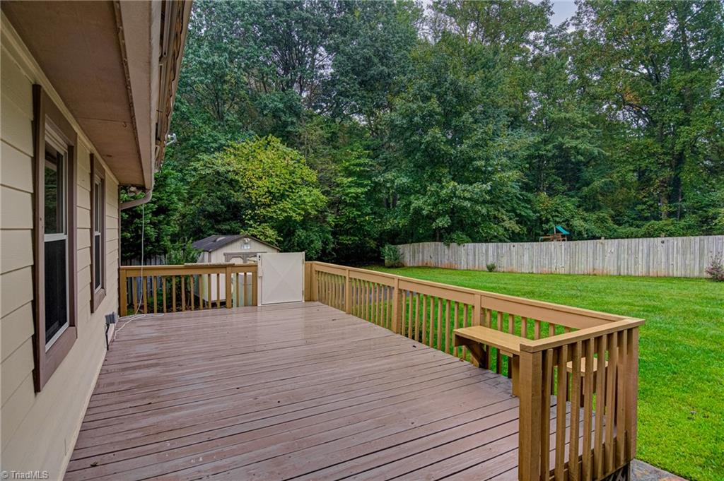 228 Brambleton Court, Winston-Salem