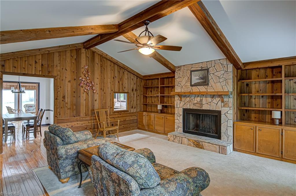 228 Brambleton Court, Winston-Salem