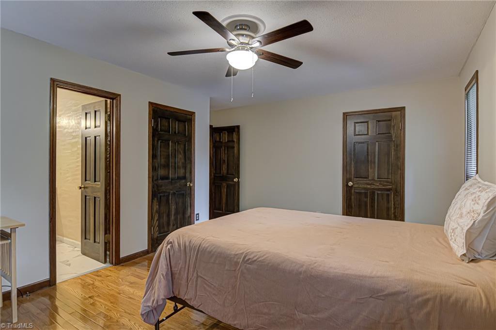 228 Brambleton Court, Winston-Salem
