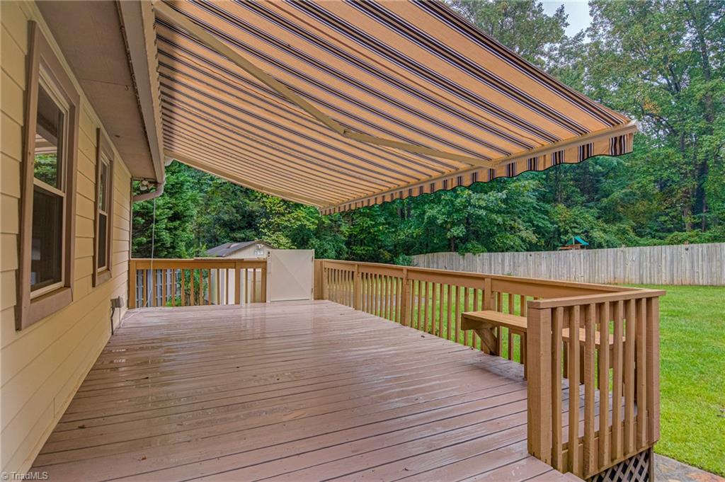 228 Brambleton Court, Winston-Salem