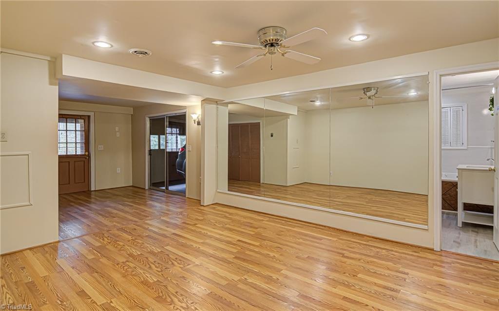 228 Brambleton Court, Winston-Salem