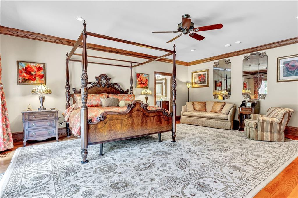 1280 River Bluff Trail