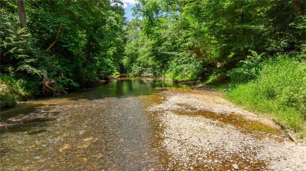 1280 River Bluff Trail