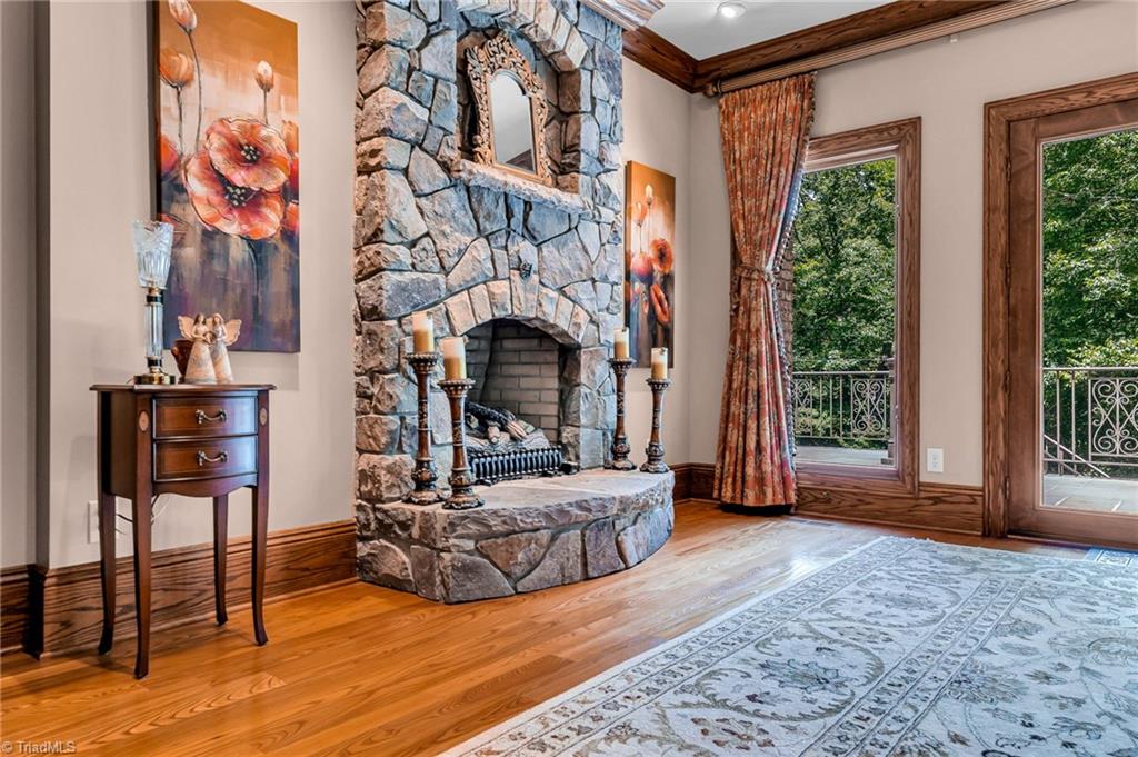 1280 River Bluff Trail