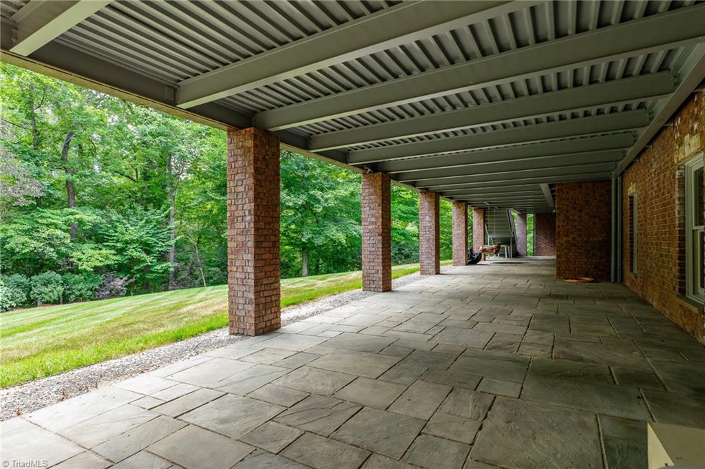 1280 River Bluff Trail