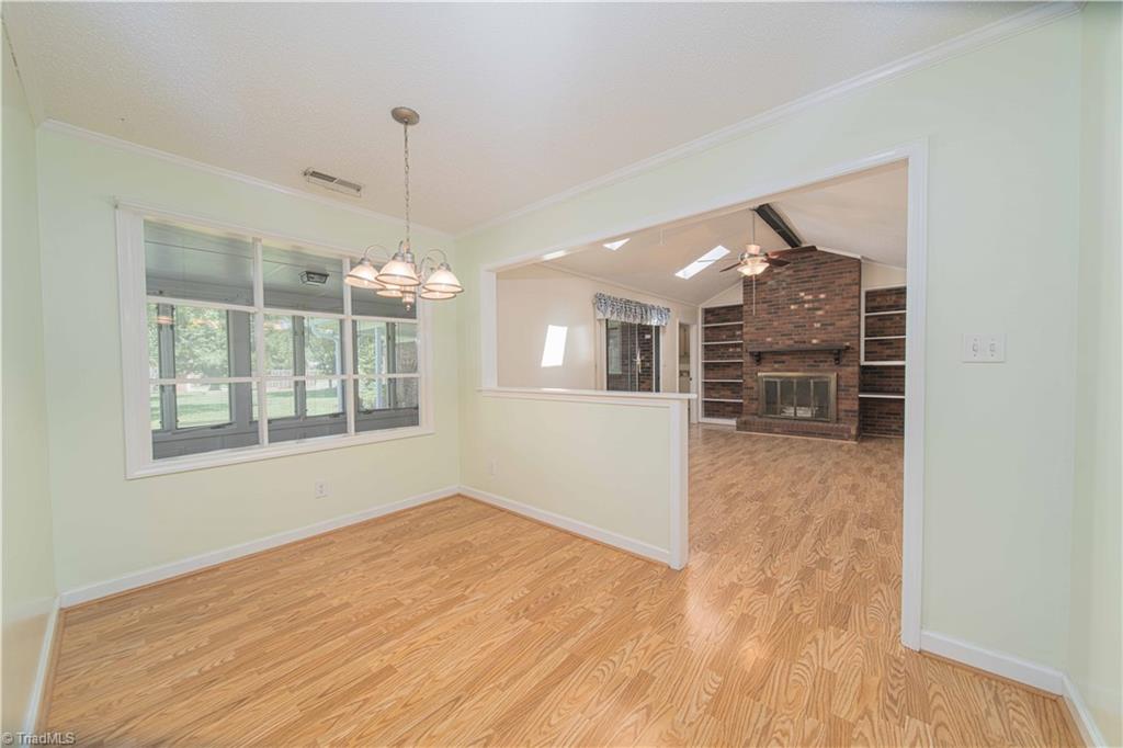 640 Summerest Court