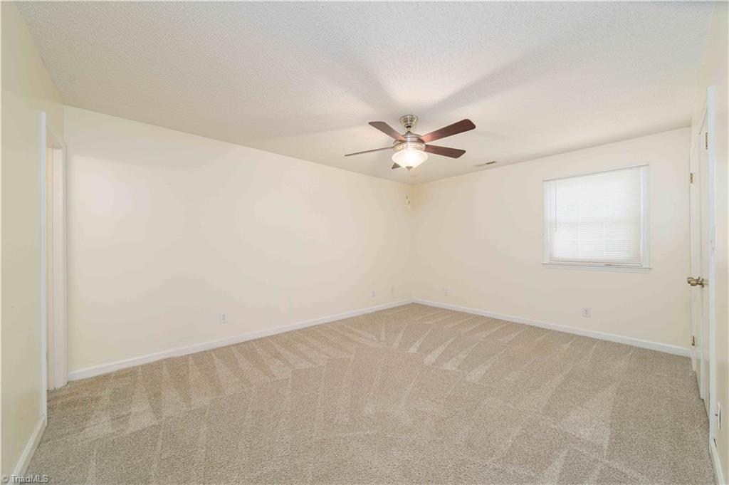640 Summerest Court