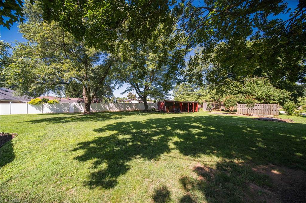 640 Summerest Court