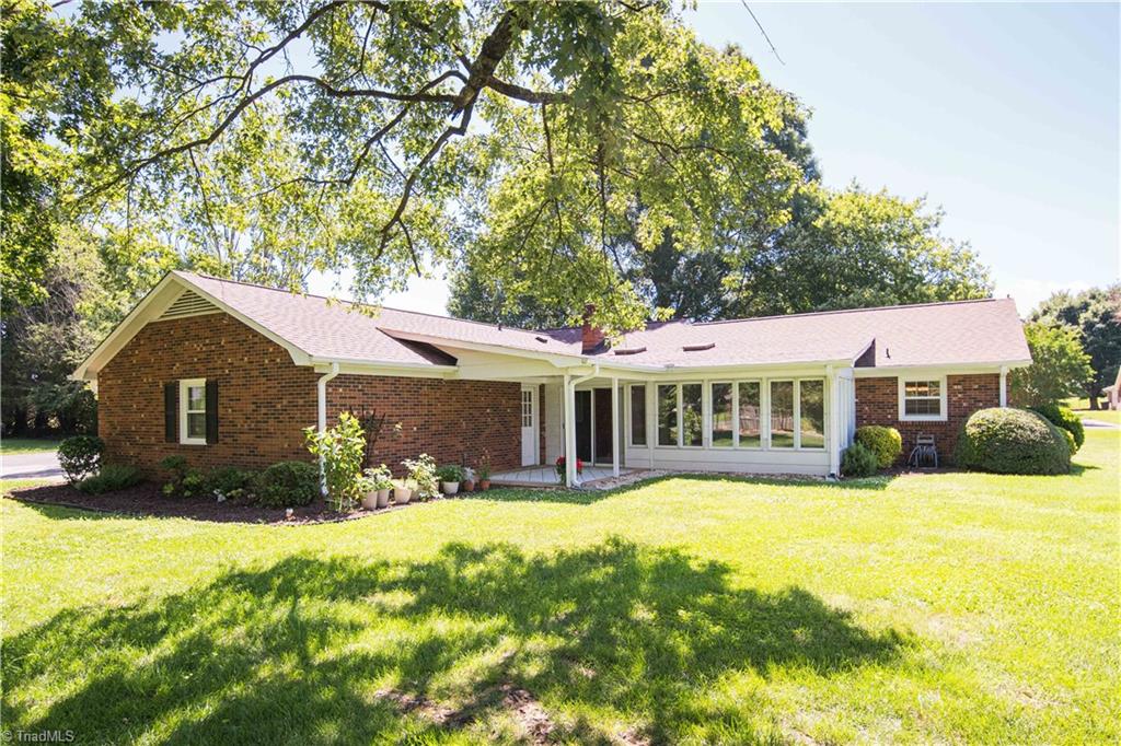 640 Summerest Court