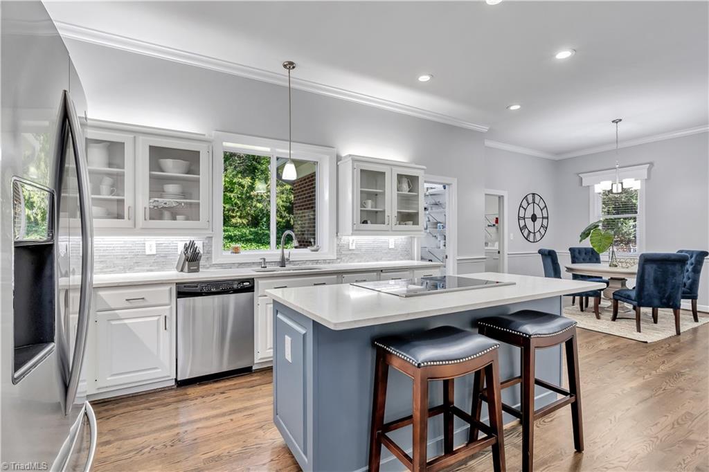 4141 Shattalon Drive, Winston-Salem