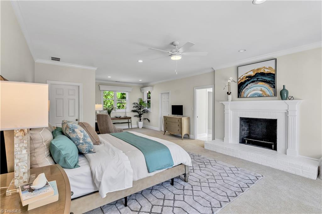 4141 Shattalon Drive, Winston-Salem