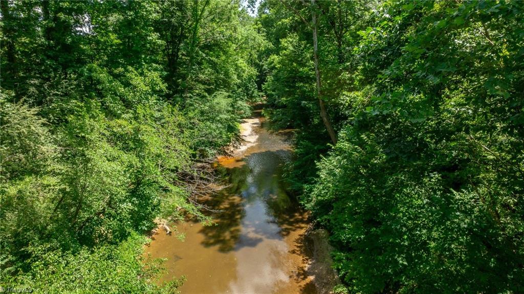 1280 River Bluff Trail