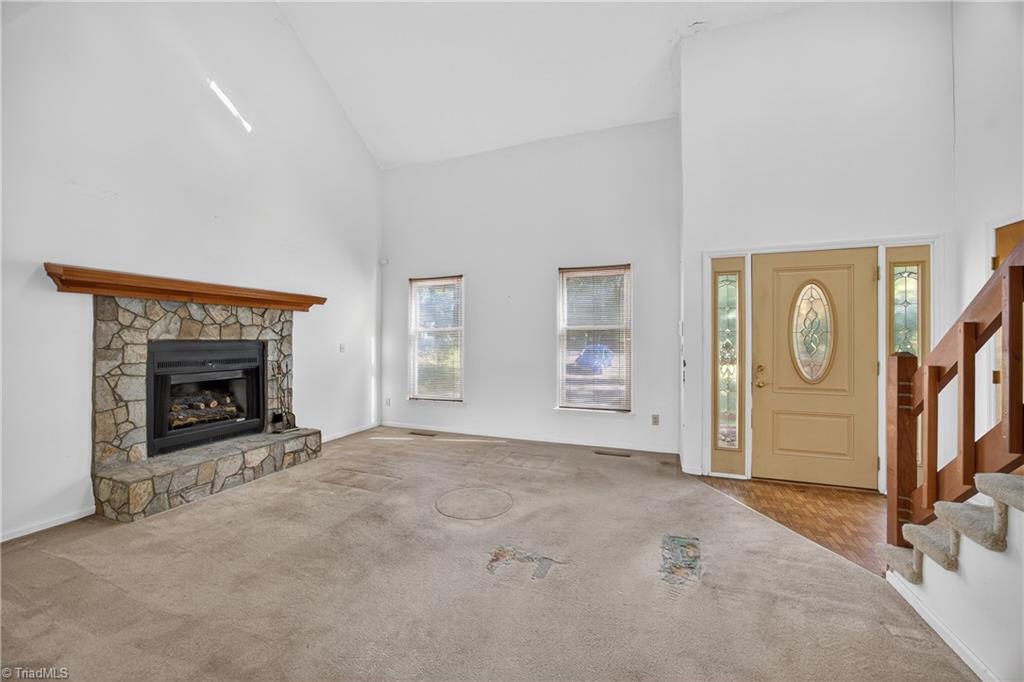 806 Crooked Run Road, Rural Hall