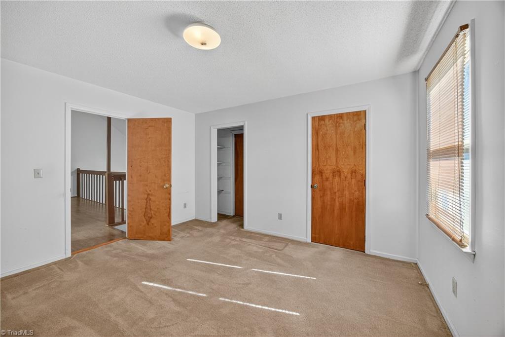 806 Crooked Run Road, Rural Hall