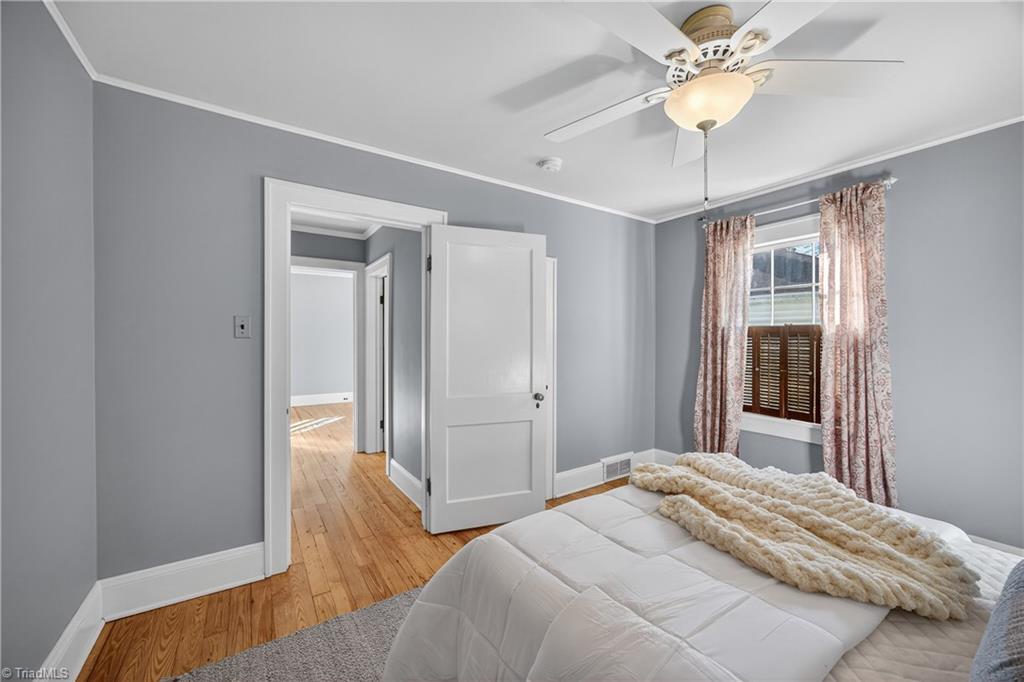 2124 Konnoak View Drive, Winston-Salem