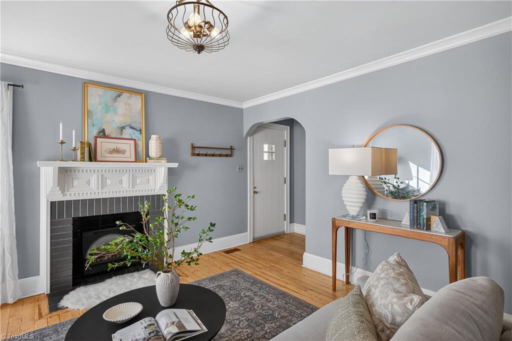 2124 Konnoak View Drive, Winston-Salem