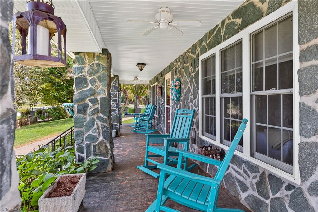 1119 Brown Mountain Road