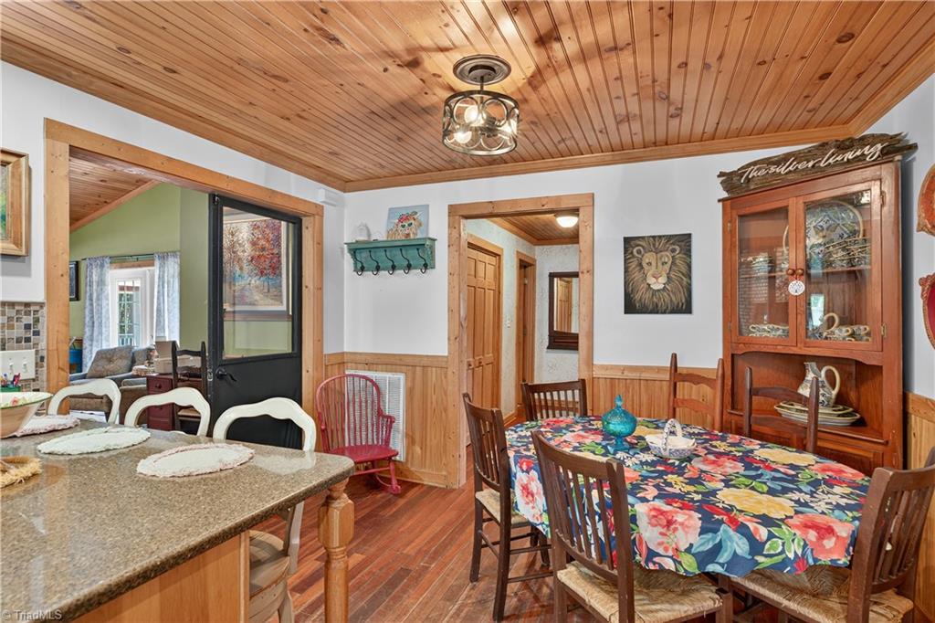 1119 Brown Mountain Road