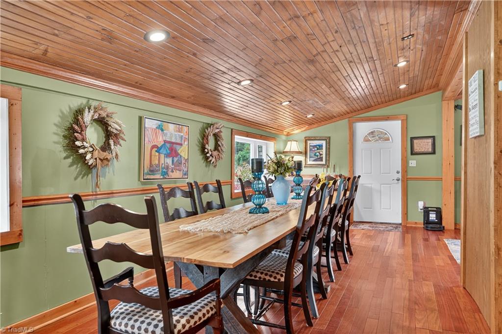 1119 Brown Mountain Road