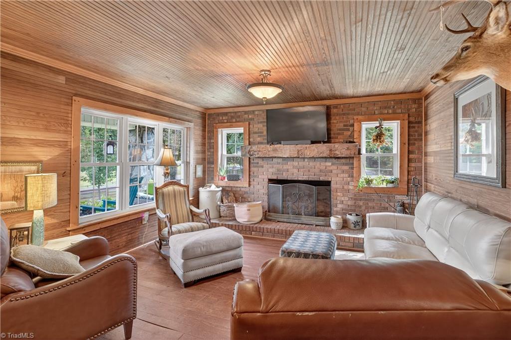 1119 Brown Mountain Road