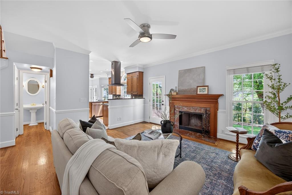 1018 Riverbend Drive