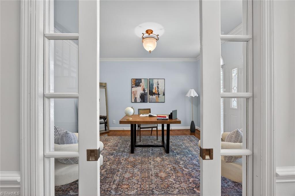 1018 Riverbend Drive