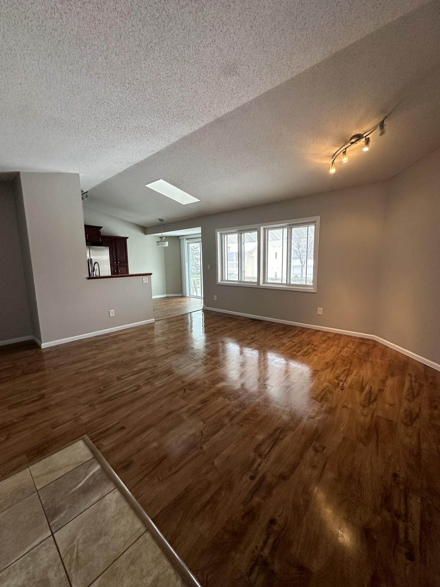3347 Nevada Avenue N Unit: 4703
