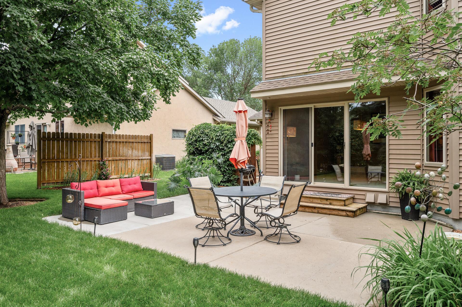1436 Courtland W