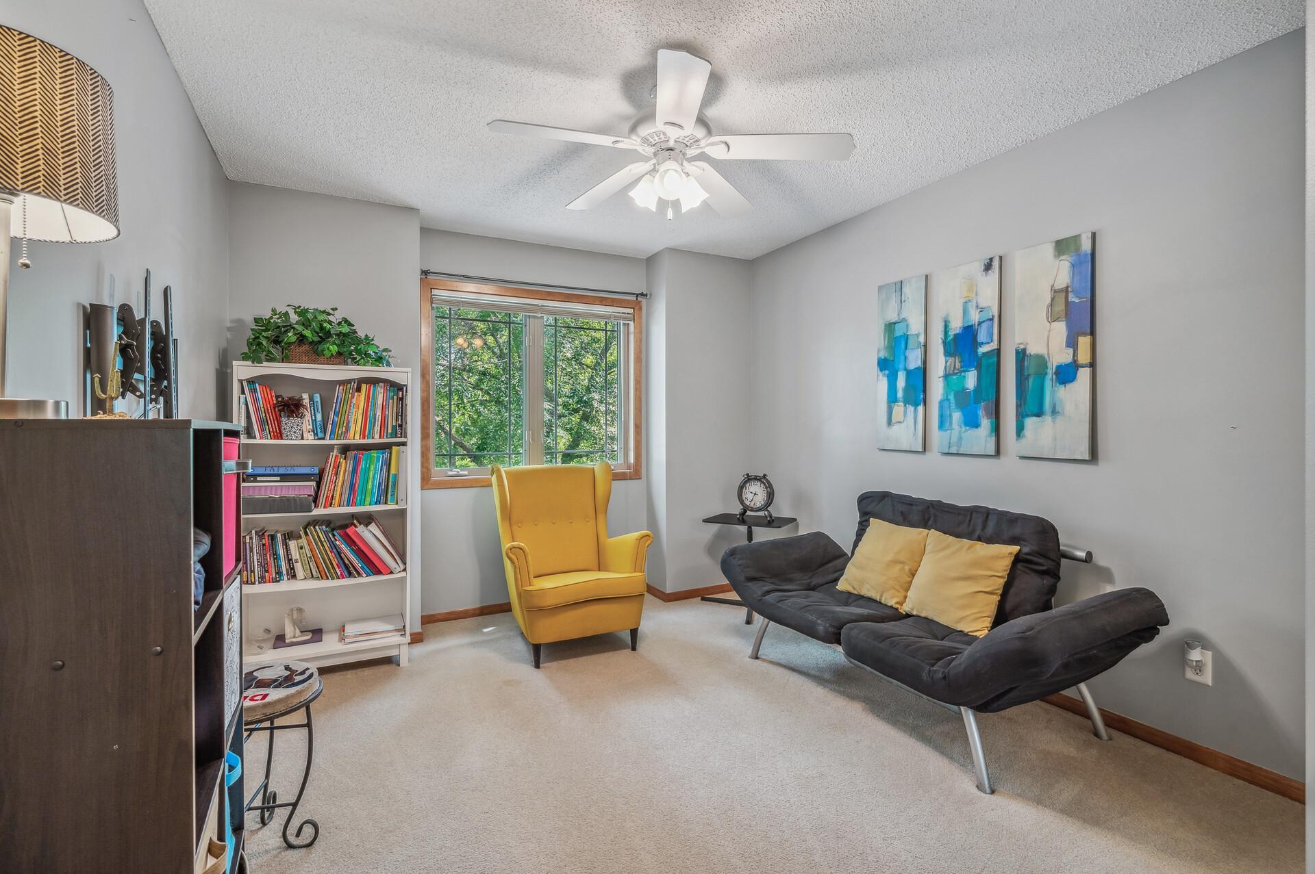 1436 Courtland W