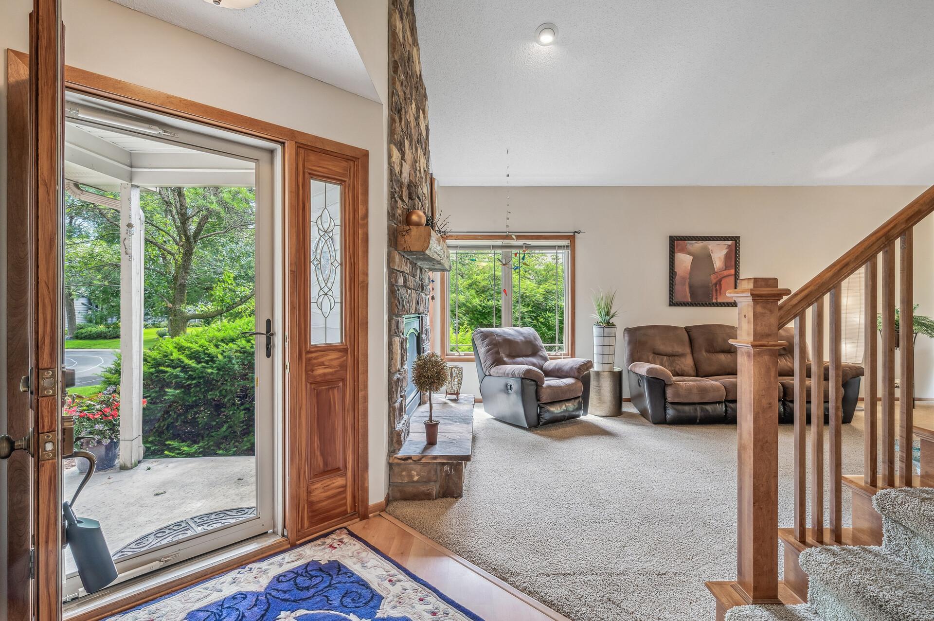 1436 Courtland W