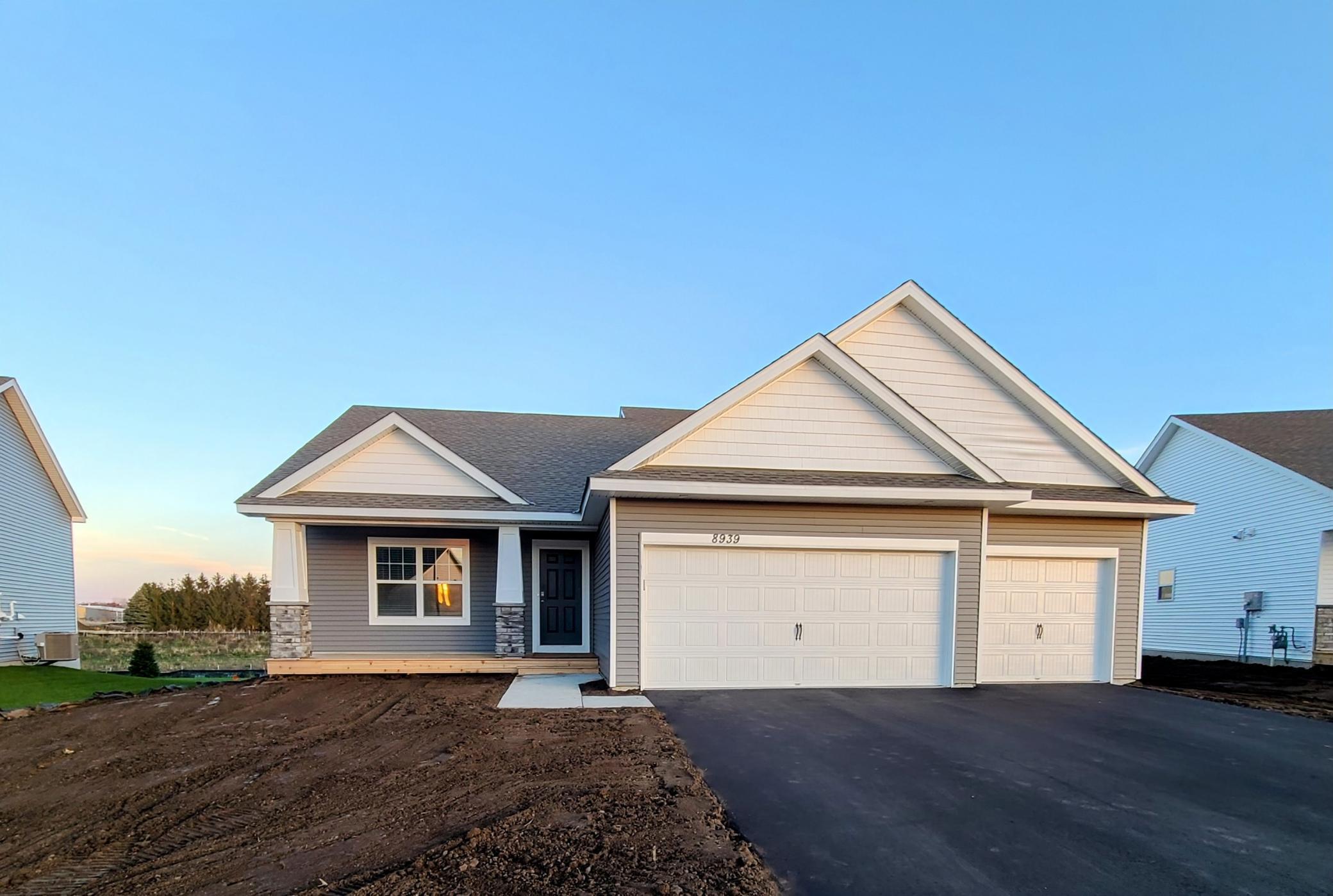 8939 Joliet Avenue S