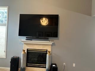 8817 Hastings Circle NE