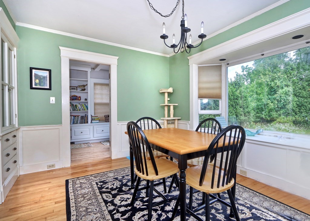 147 Cambridge Turnpike