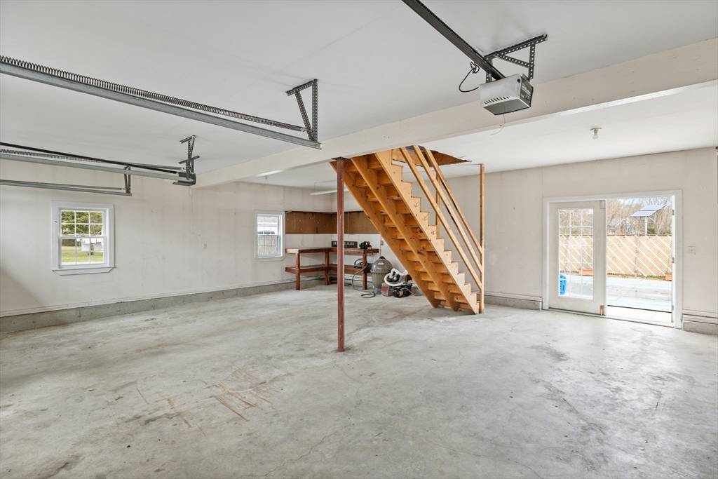 36 Crescent Ave