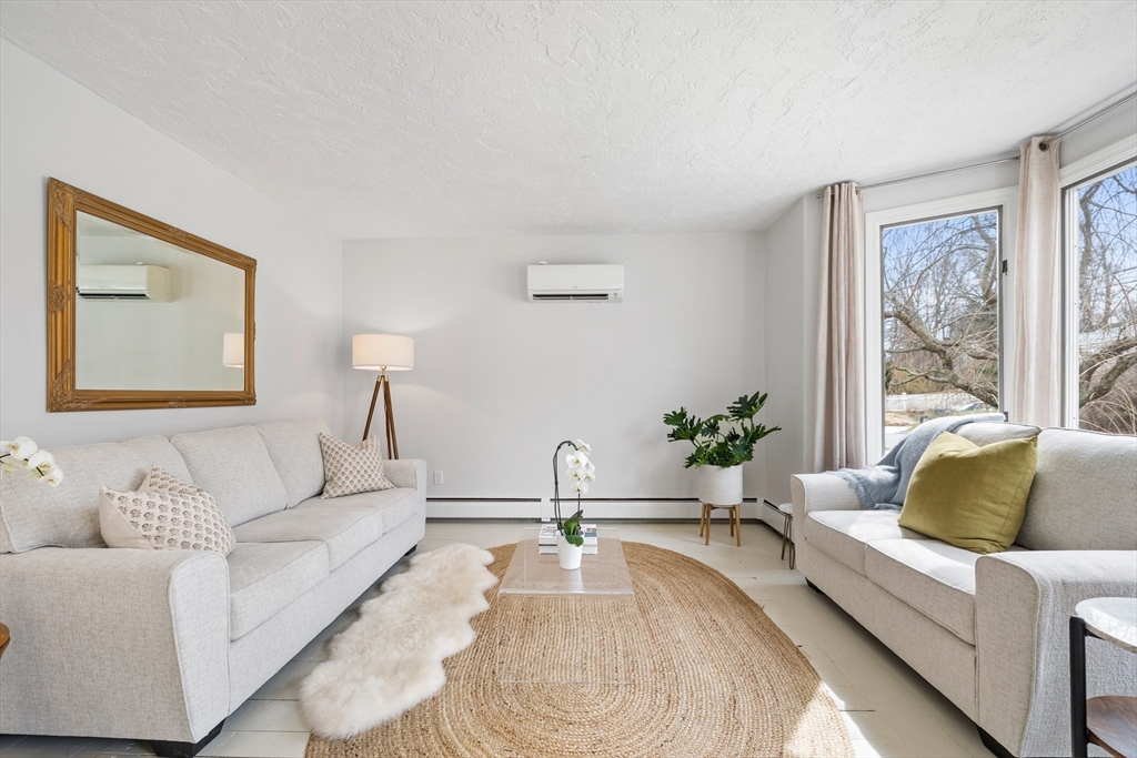 36 Crescent Ave