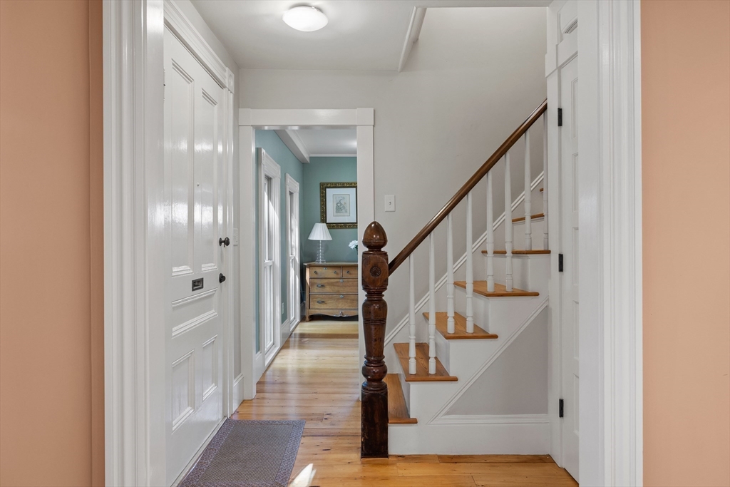 13 Bedford St