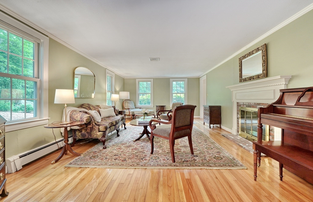 43 Old Pickard Rd